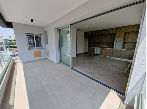 Step into this modern full-floor apartment situated on the… - Müstakil Evler