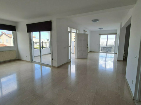 Spacious 3 Bedroom Apartment, Platy, Aglantzia, Nicosia - Pisos