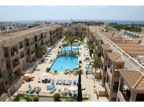 2 Bedroom Apartment!
This delightful residence features 2… - Σπίτια