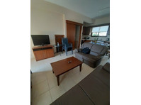 Fully furnished 2 bedroom maisonette in the quiet and… - Maisons