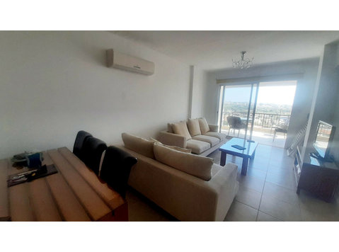 Presenting a lovely apartment for rent in the charming… - Häuser
