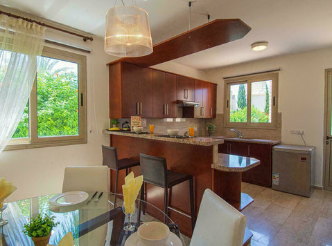 Sandy beach villa 3 bedroom in Polis - Houses