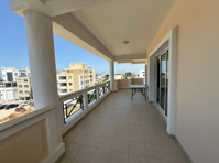 Spacious, fully furnished, modern, and luxurious… - בתים
