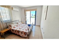 This rental apartment in the Universal area of Paphos… - Maisons