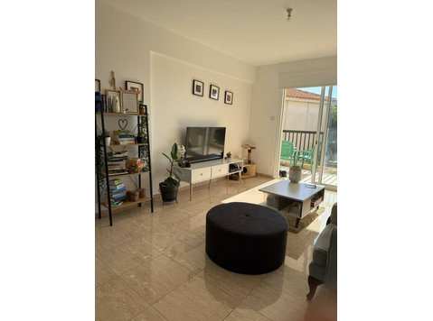 Welcome to this key-ready, modern apartment available for… - Case