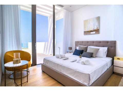 Amazing 3-bedroom, 3-bathroom, luxury villa, is the perfect… - Hus