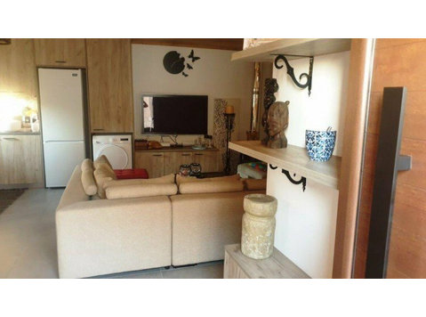 Cosy house for sale in Archimandrita Village. The property… -  	家