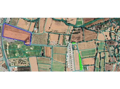 Discover an exceptional investment opportunity in Chloraka,… - Houses