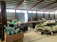 Discover this Freehold warehouse located strategically… - منازل