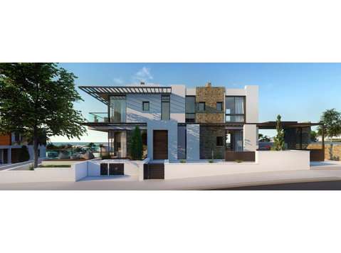 Experience luxury coastal living in this stunning 4-bedroom… - Nhà