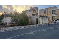 For sale are two adjoining commercial plots of land in the… - خانه ها