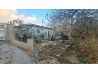 For sale are two adjoining commercial plots of land in the… - خانه ها