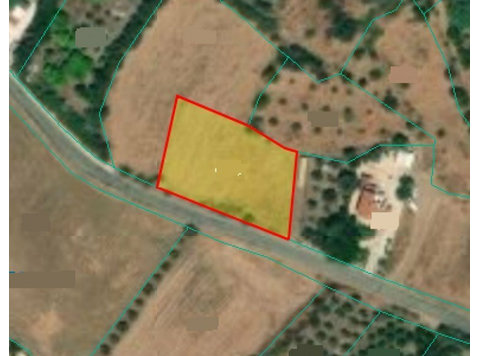 For sale land of 2174 sq.m. in Gialia (Polis Chrisohous).… - Hus