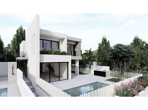 Introducing a stunning new project in Kissonerga, ideally… - Dům