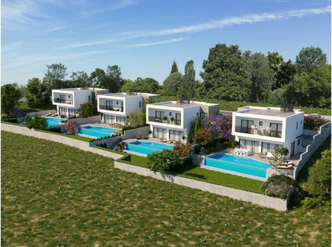 Luxury 4 bedroom villa located in Pegeia, Paphos

4… - Hus