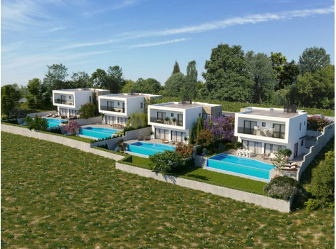Luxury 4 bedroom villa located in Pegeia, Paphos

4… - Maisons