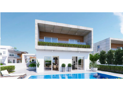New 3 bedroom, 3 bathroom Villa for sale at Chloraka Coast… - Houses