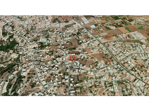 OPPORTUNITY IS KNOCKING!1181 m.sq of residential plot for… - Houses