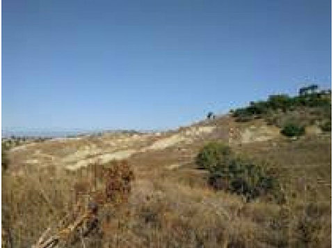 Residential Plot is available for sale in Armou, Paphos.… - Házak