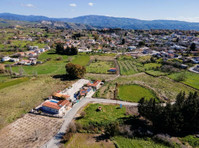 Residential field in Polemi community, in Paphos district.… - Müstakil Evler