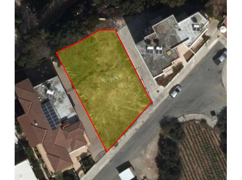 Residential plot in a quiet residential area in Empa… - 房子