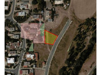 Residential plot located in Timi, Paphos, Cyprus.

Let me… - Casas