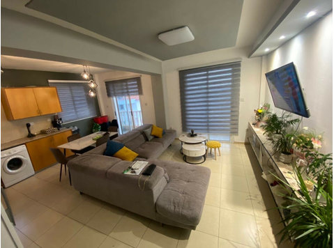 THE PROPERTY HAS SEPERATE TITLE DEEDS 

For sale is a… - Houses