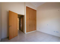 The property is a two-storey maisonette  in Pegeia. The… - Σπίτια