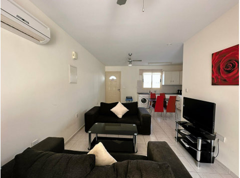 This beautiful 1-bedroom apartment is now available for… - בתים