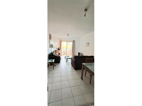 This beautifully designed apartment in the charming area of… - Häuser
