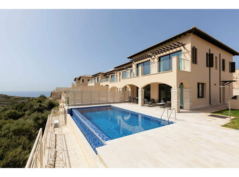 This fantastic 3 bedroom Junior Villa is located in… - Majad