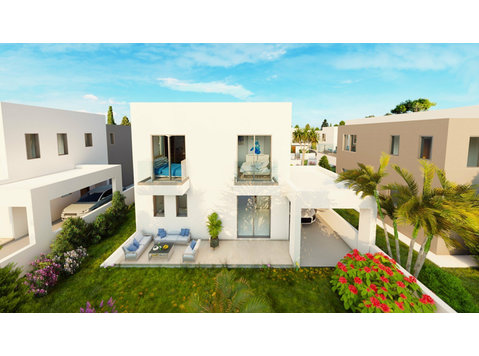This is a Mediterranean designed 3-bedroom villa for sale… - Casas