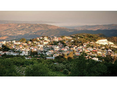 This is a residential plot 2,342sqm in Statos - Agios… - Houses
