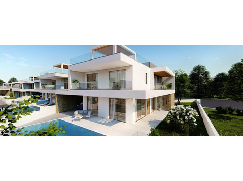 This is a unique 4 bedroom villa next to a 5-star beach… - Talot