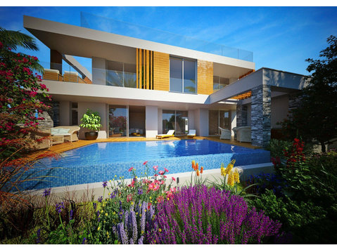 This is an exclusive modern 5 bedroom villa in Paphos,… -  	家