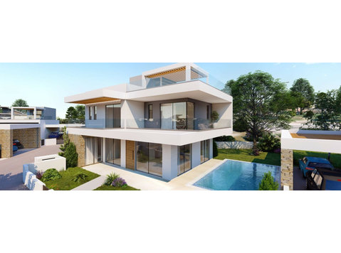This stunning beachfront villa offers a luxurious lifestyle… - Nhà