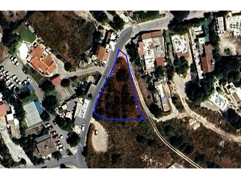 Two adjacent plots for sale in Tala area

Total area is… - Müstakil Evler