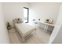 Flatio - all utilities included - Luxury room near the city… - Pisos compartidos