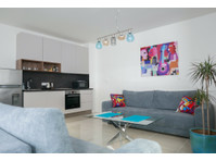Flatio - all utilities included - Apartment right in the… - Alquiler