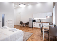 Flatio - all utilities included - Newly renovated apartment… - À louer