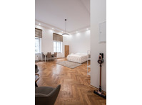 Flatio - all utilities included - Newly renovated apartment… - Kiralık