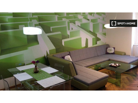 1-bedroom apartment to rent in Flora - דירות