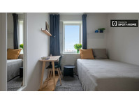 Moderno appartamento con 4 camere da letto nel centro di… - In Affitto