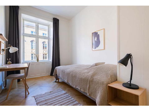 Harald Room 2 Standard+ - Apartments