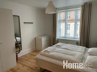 One Bedroom Apartment - Lejligheder