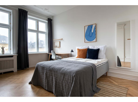 Room 4 Jumbo - Leiligheter