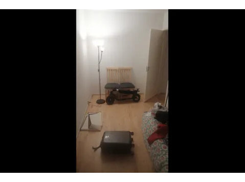 Private Room in Shared Apartment in Nivå - Camere de inchiriat