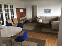 1 room available in 4-room apartment for students and/or… - WGs/Zimmer