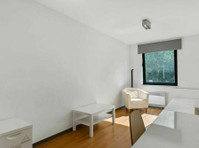 Studio and student room with private bathroom - Odense - Wohnungen