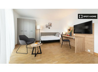 Einzimmerwohnung zu vermieten in Siegelberg, Stuttgart - Apartments